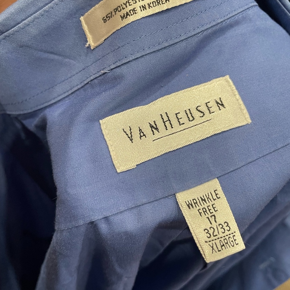 VAN HEUSEN BUTTOM DOWN - Picture 4 of 4